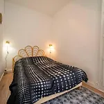 Appartement Tout Equipe Au Coeur Du Vieux Port 4 Couchages